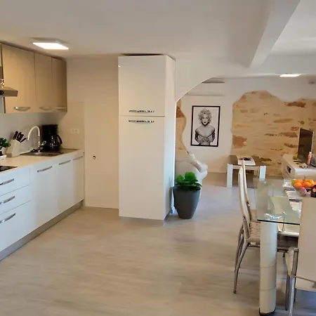 Valentino Apartament *